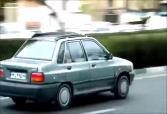 پیمان معادی در فیلم ابد و یک روز