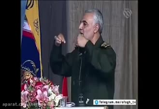 دلیل چفیه انداختن آیت الله خامنه ای