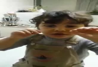 دختر كوچولو خوشگل و بامزه 