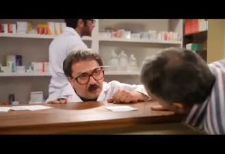 شوخي كردم داروخانه