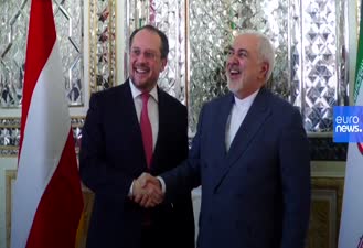 شوخی ظریف به‌ خدا کرونا ندارم
