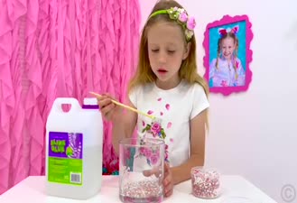 برنامه کودک نستیا / نستیا می آموزد که چگونه یک دانشمند خوب شود Nastya is learning how to become a good scientist