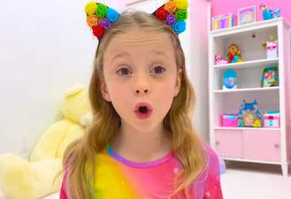 برنامه کودک نستیا / Nastya / نستیا رنگ بچه گربه ها را یاد میگیرد / Nastya pretends to play and teaches kittens colors