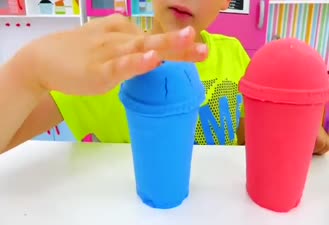 برنامه کودک ولاد و نیکی / ولاد و نیکی از شن و ماسه اسباب بازی میسازند