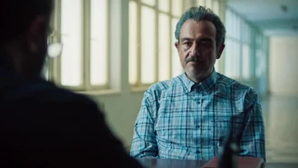 سریال نیسان آبی لیدر بودن