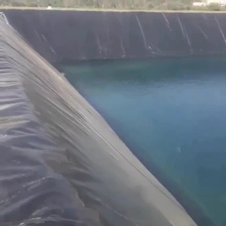 نصب استخر ژئوممبران اصفهان